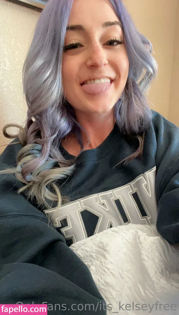 kelseyannefree / kelsharkin Onlyfans Photo Gallery 