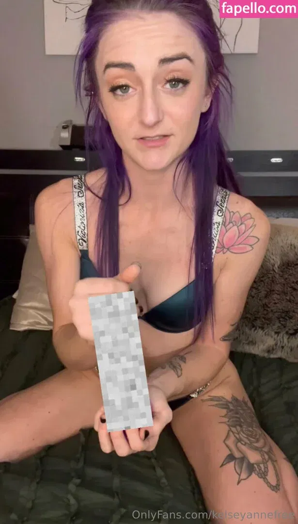 kelseyannefree / kelsharkin Onlyfans Photo Gallery 