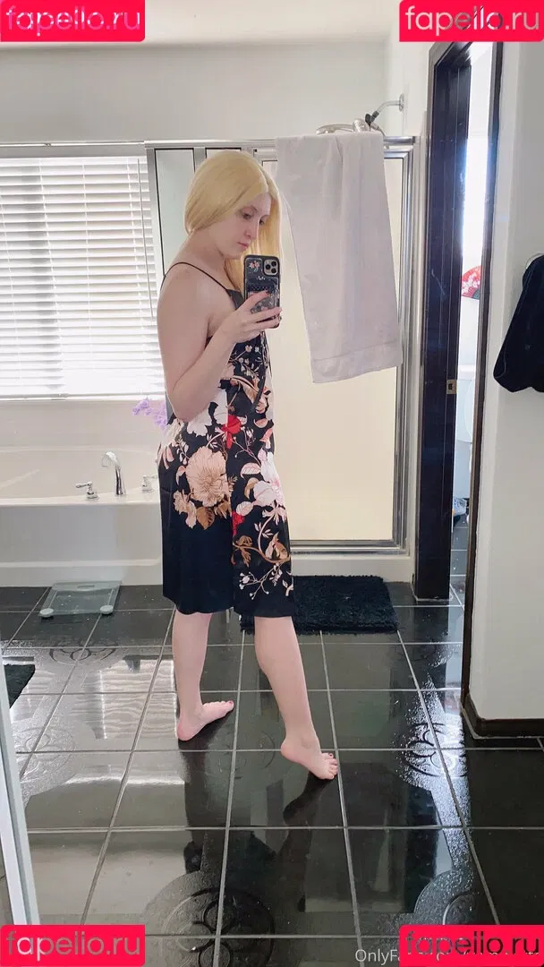 Vamplette / Vamplettes / vampletteslewd Onlyfans Photo Gallery 