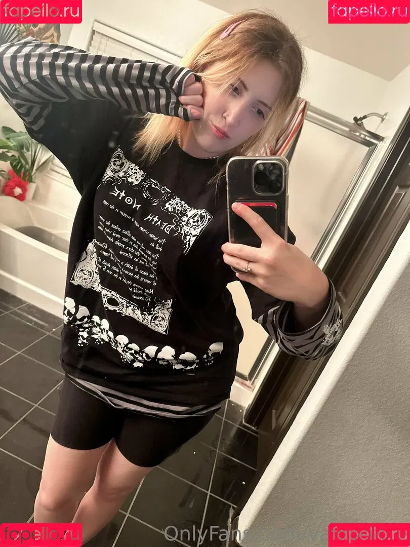 Vamplette / Vamplettes / vampletteslewd Onlyfans Photo Gallery 