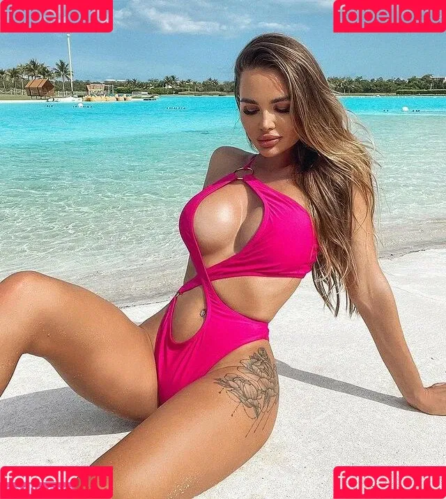 Dasha Mart / dashamart Onlyfans Photo Gallery 