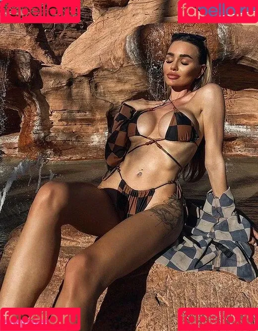 Dasha Mart / dashamart Onlyfans Photo Gallery 