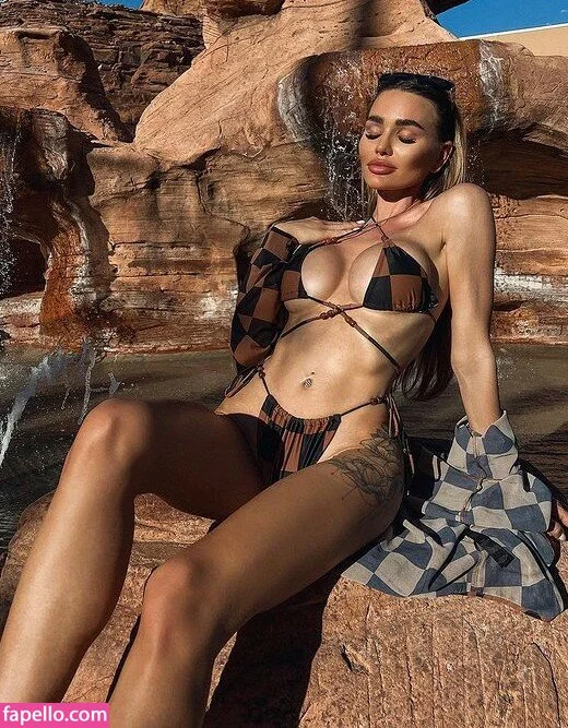 Dasha Mart / dashamart Onlyfans Photo Gallery 