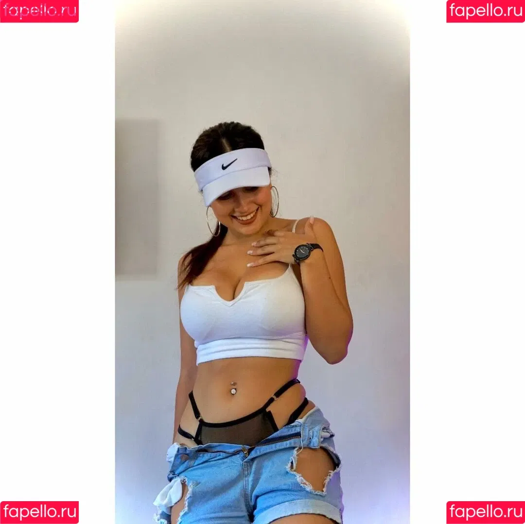 Seleneitor / kathryn_smith Onlyfans Photo Gallery 