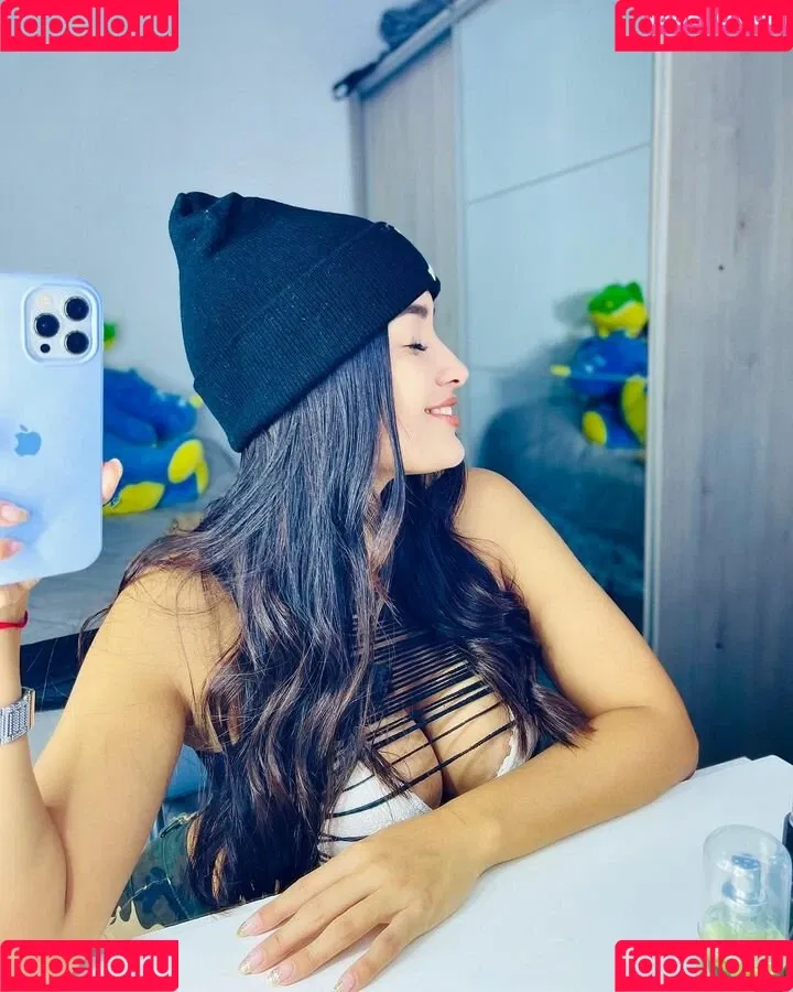 Seleneitor / kathryn_smith Onlyfans Photo Gallery 