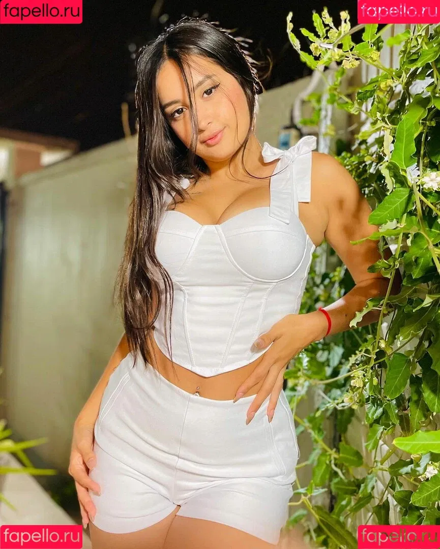 Seleneitor / kathryn_smith Onlyfans Photo Gallery 