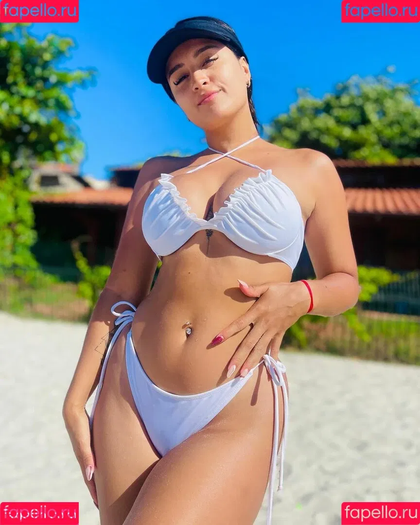 Seleneitor / kathryn_smith Onlyfans Photo Gallery 