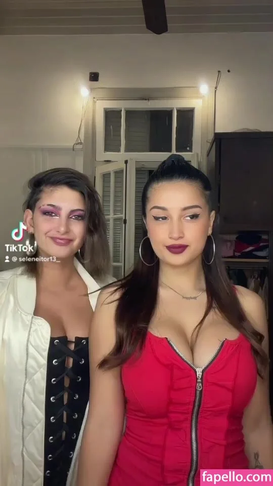 Seleneitor / kathryn_smith Onlyfans Photo Gallery 