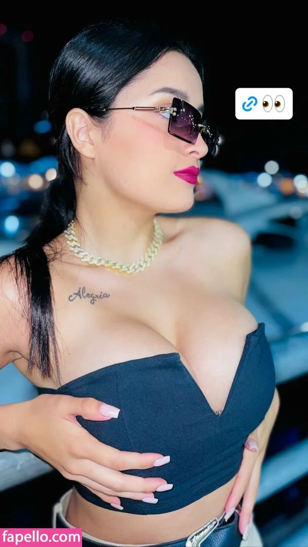 Seleneitor / kathryn_smith Onlyfans Photo Gallery 