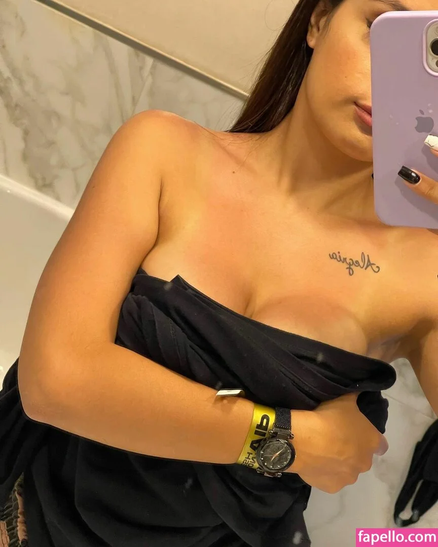 Seleneitor / kathryn_smith Onlyfans Photo Gallery 