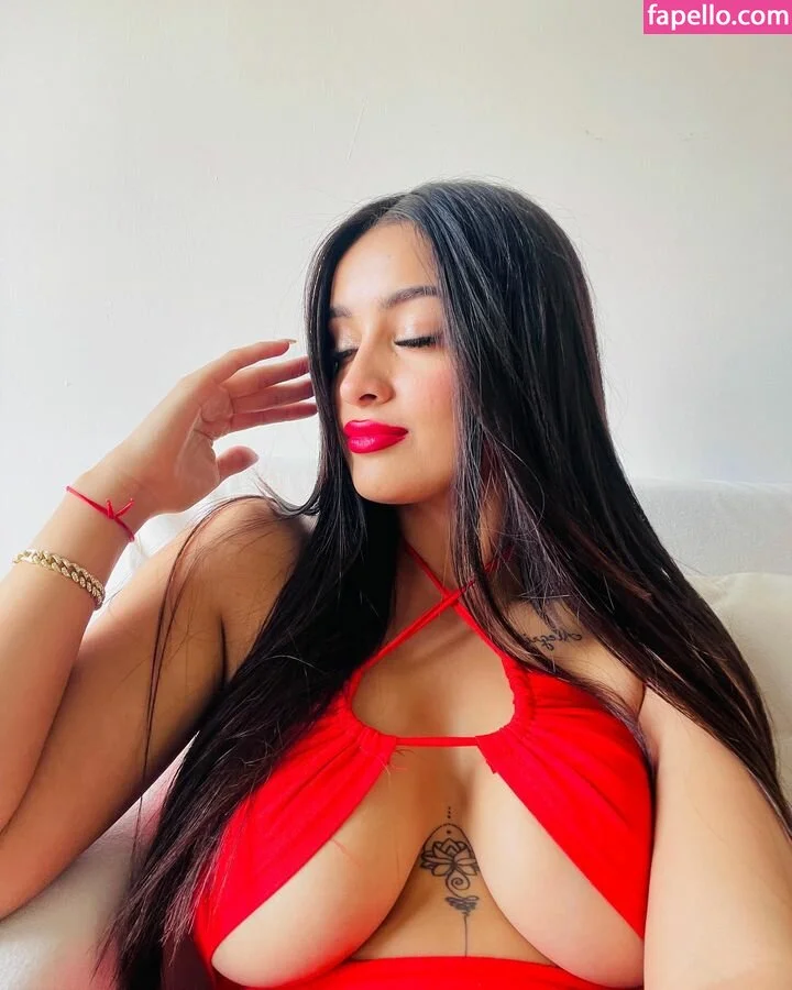 Seleneitor / kathryn_smith Onlyfans Photo Gallery 