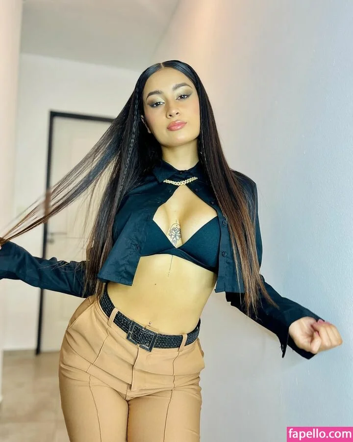 Seleneitor / kathryn_smith Onlyfans Photo Gallery 