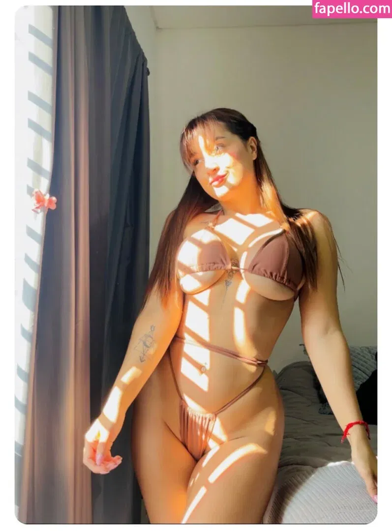 Seleneitor / kathryn_smith Onlyfans Photo Gallery 