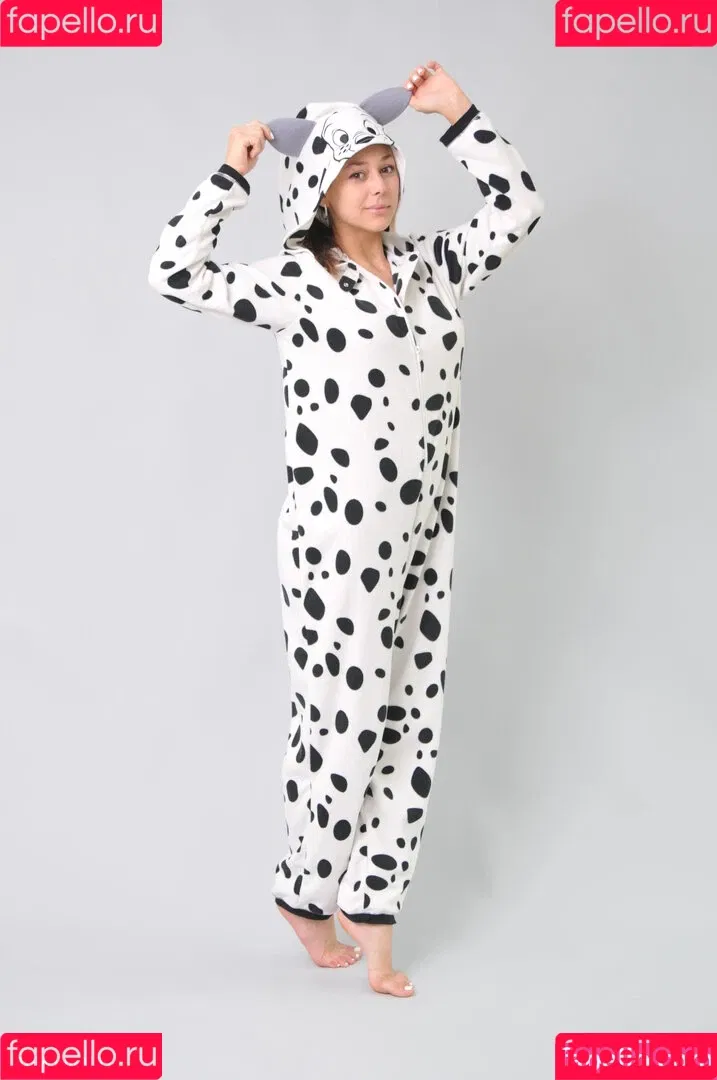 ShowyBeauty / heidi_rom / showbeautyofficial Onlyfans Photo Gallery 