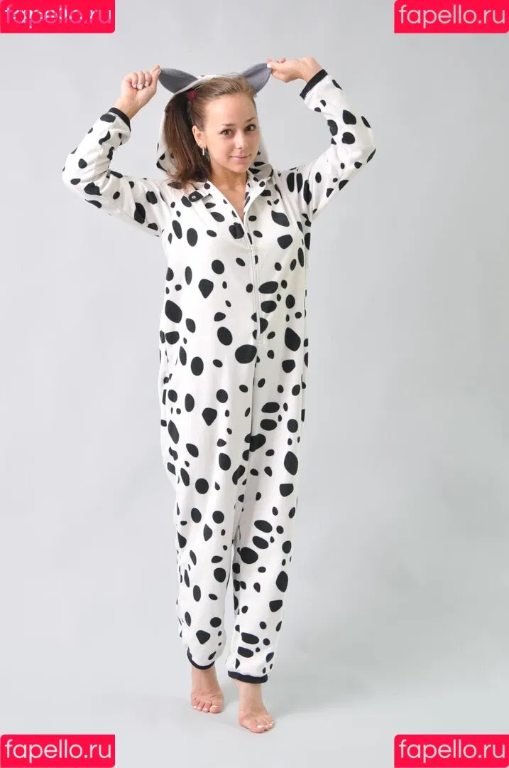 ShowyBeauty / heidi_rom / showbeautyofficial Onlyfans Photo Gallery 