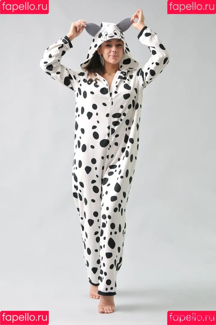 ShowyBeauty / heidi_rom / showbeautyofficial Onlyfans Photo Gallery 