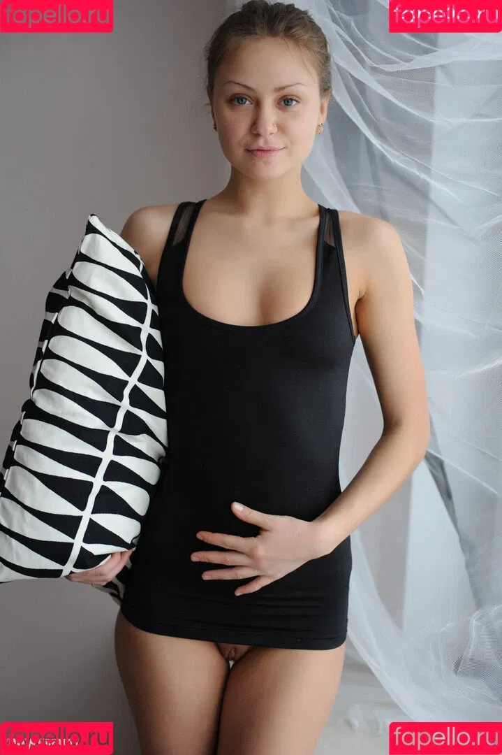 ShowyBeauty / heidi_rom / showbeautyofficial Onlyfans Photo Gallery 