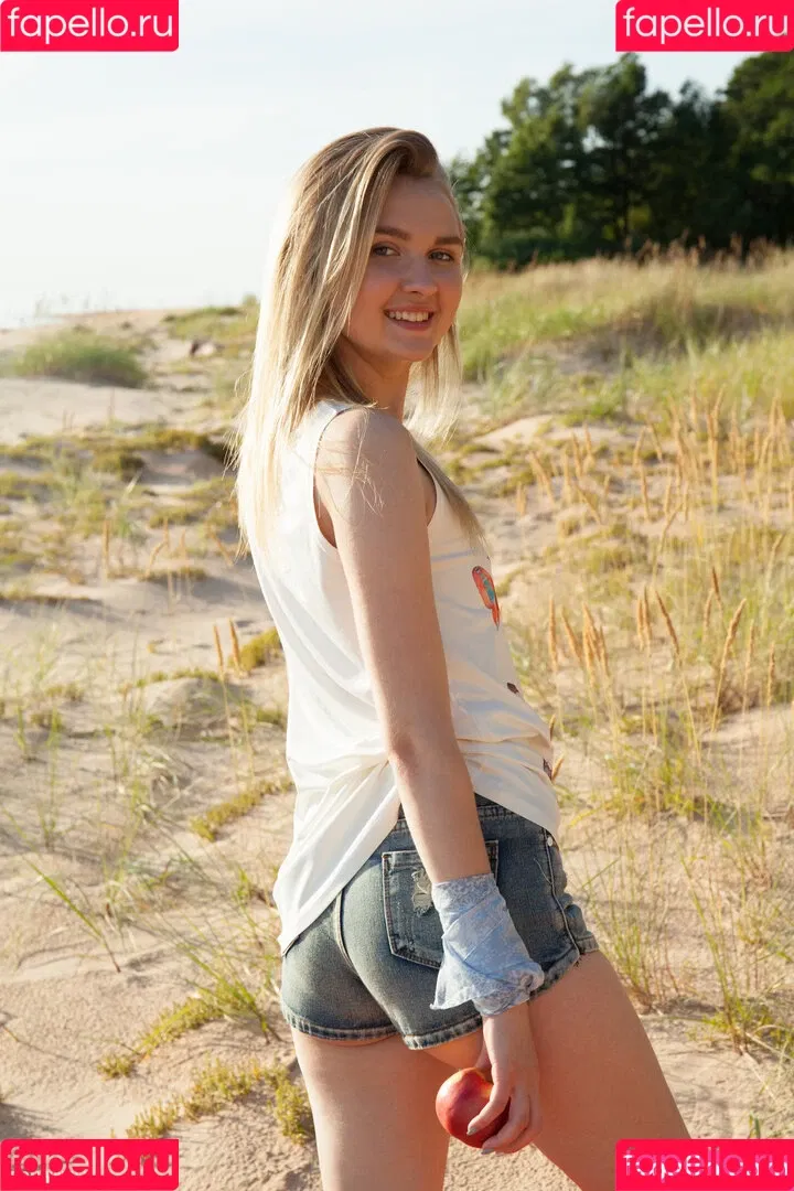 ShowyBeauty / heidi_rom / showbeautyofficial Onlyfans Photo Gallery 