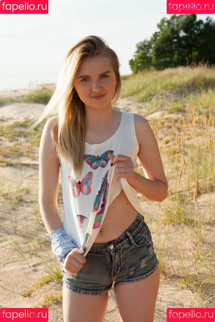 ShowyBeauty / heidi_rom / showbeautyofficial Onlyfans Photo Gallery 