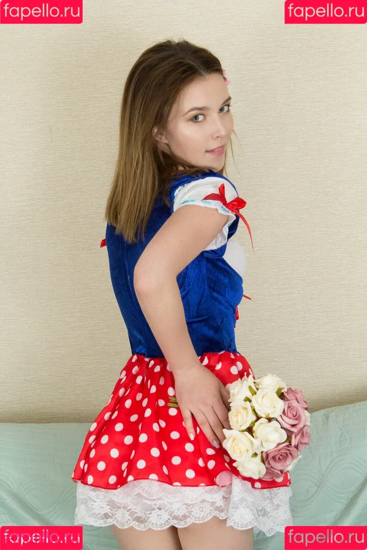 ShowyBeauty / heidi_rom / showbeautyofficial Onlyfans Photo Gallery 