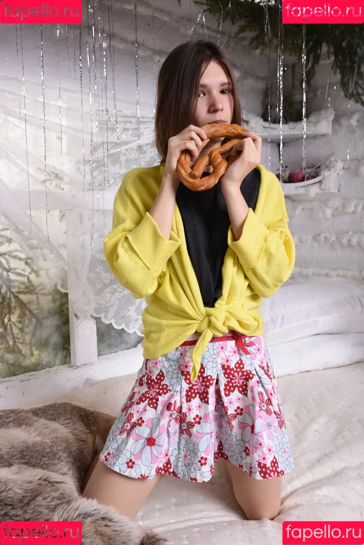 ShowyBeauty / heidi_rom / showbeautyofficial Onlyfans Photo Gallery 