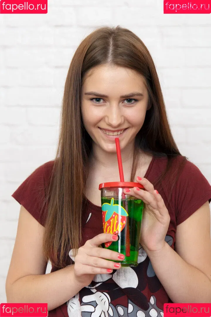 ShowyBeauty / heidi_rom / showbeautyofficial Onlyfans Photo Gallery 