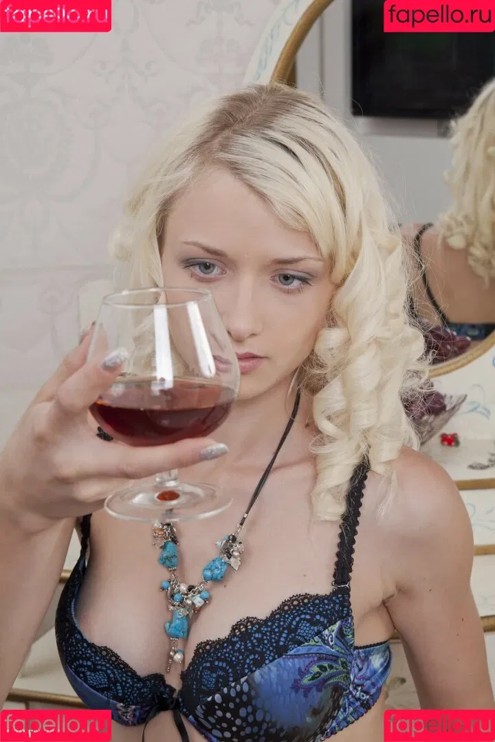 ShowyBeauty / heidi_rom / showbeautyofficial Onlyfans Photo Gallery 