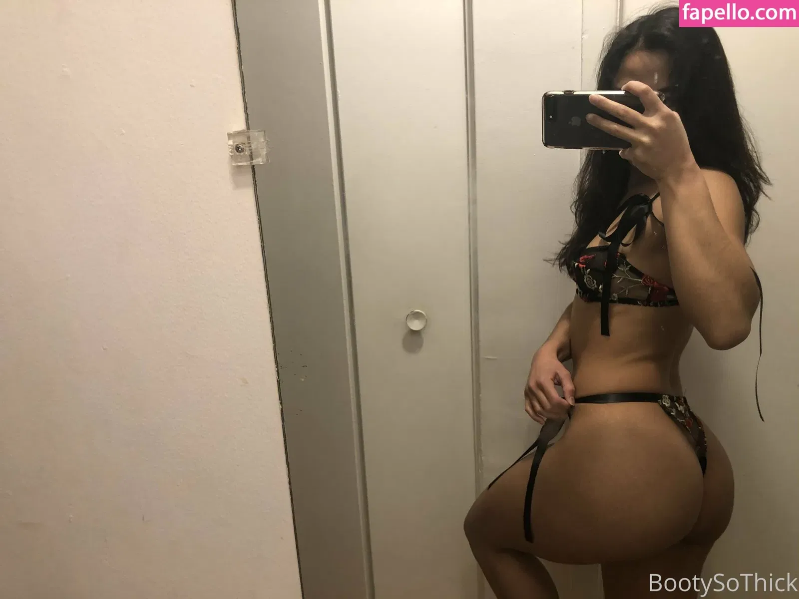 Bootysothick / https: Onlyfans Photo Gallery 