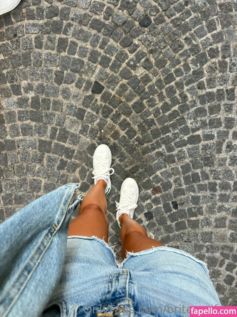 briteresi / briteresifree Onlyfans Photo Gallery 