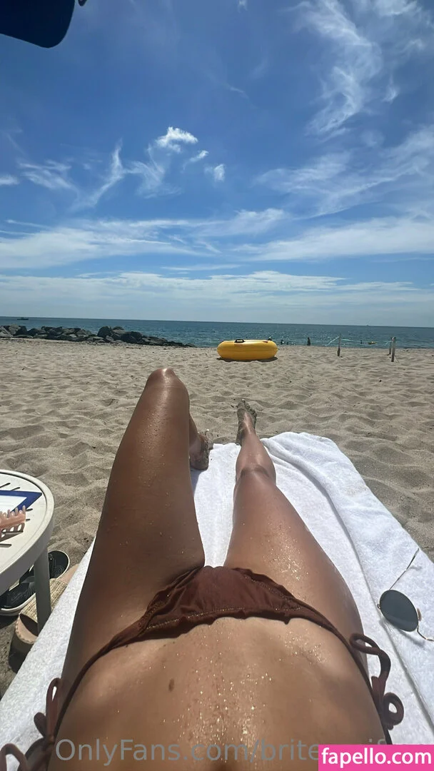 briteresi / briteresifree Onlyfans Photo Gallery 