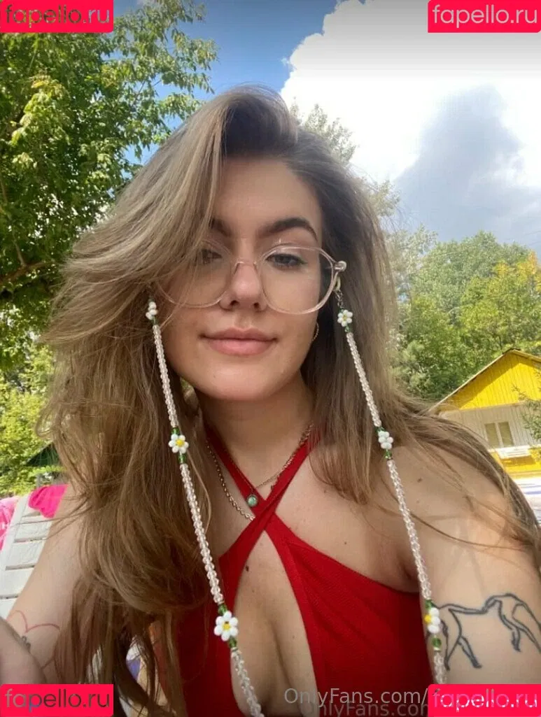 kat_mozze / katamogz Onlyfans Photo Gallery 