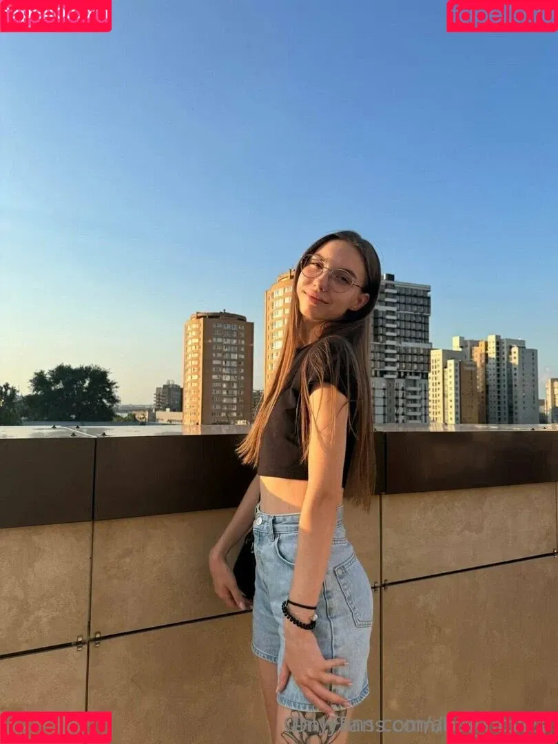 kat_mozze / katamogz Onlyfans Photo Gallery 