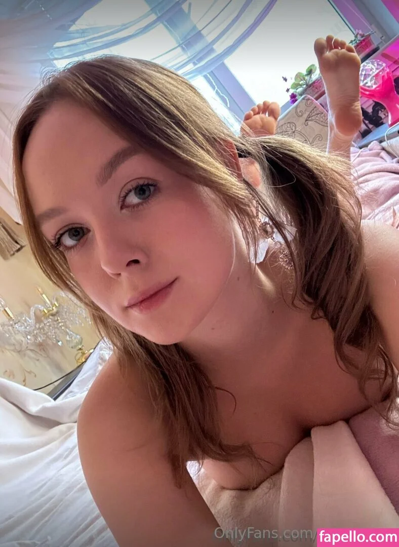 kat_mozze / katamogz Onlyfans Photo Gallery 