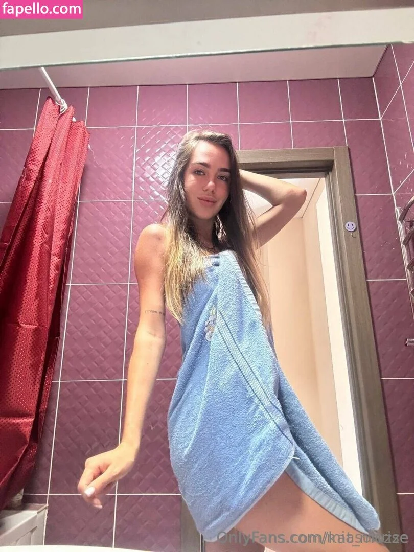 kat_mozze / katamogz Onlyfans Photo Gallery 