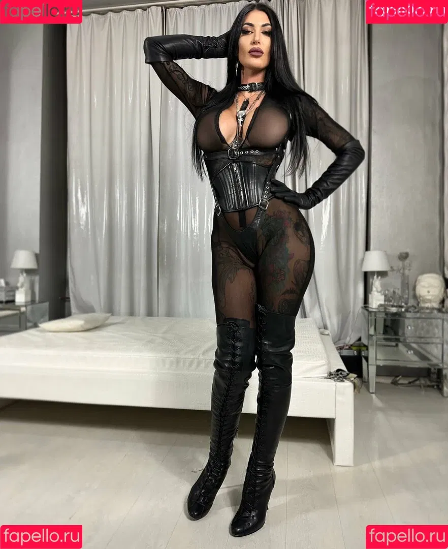 Damazonia_ / Mistress Damazonia / damazonia.official Onlyfans Photo Gallery 