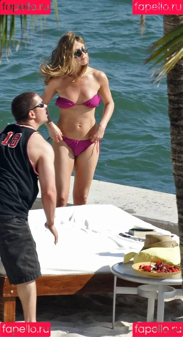 Jennifer Aniston / jenniferaniston Onlyfans Photo Gallery 