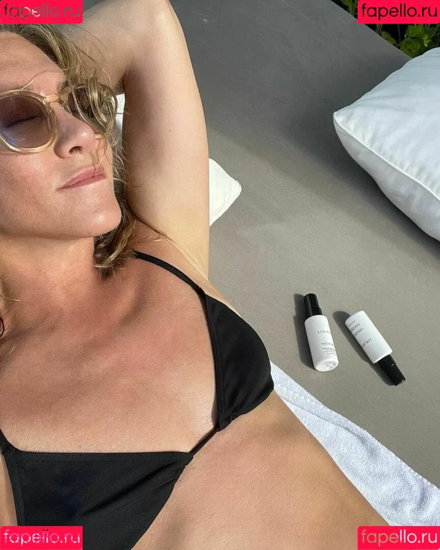 Jennifer Aniston / jenniferaniston Onlyfans Photo Gallery 