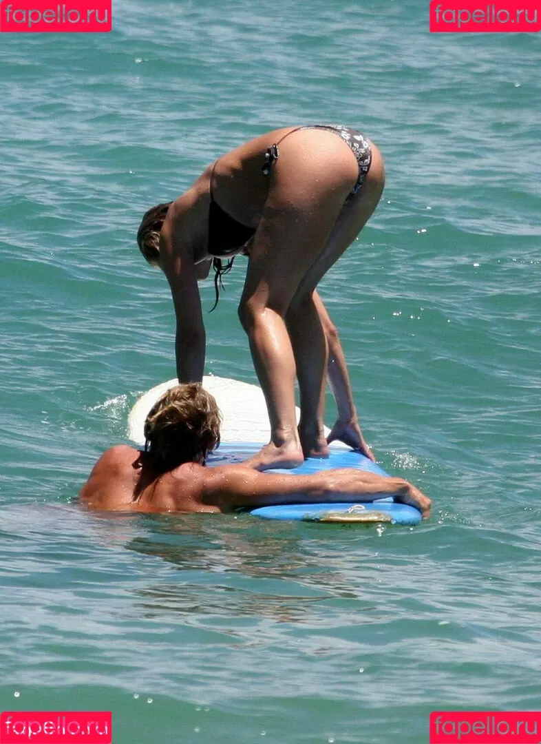 Jennifer Aniston / jenniferaniston Onlyfans Photo Gallery 