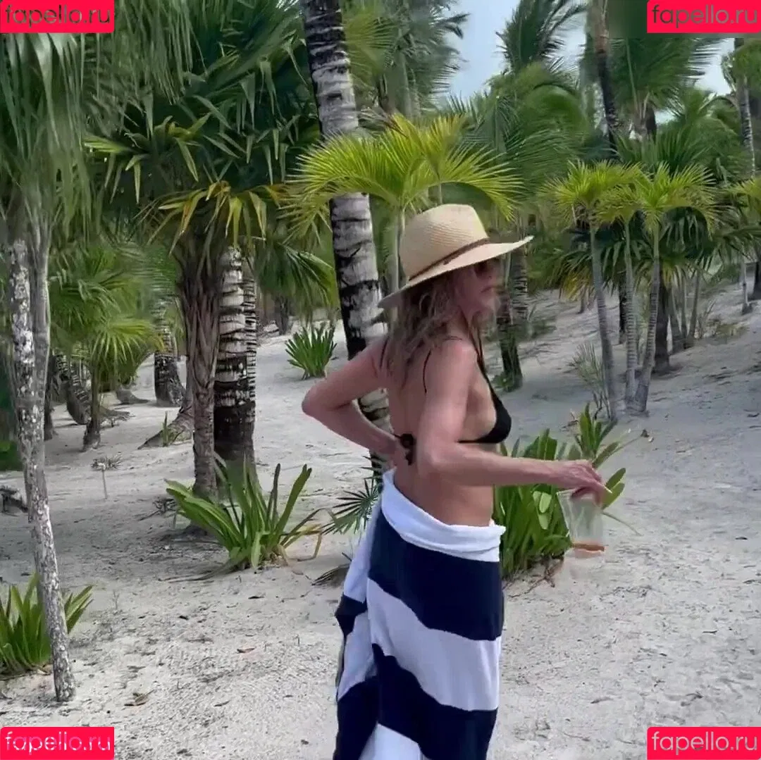 Jennifer Aniston / jenniferaniston Onlyfans Photo Gallery 