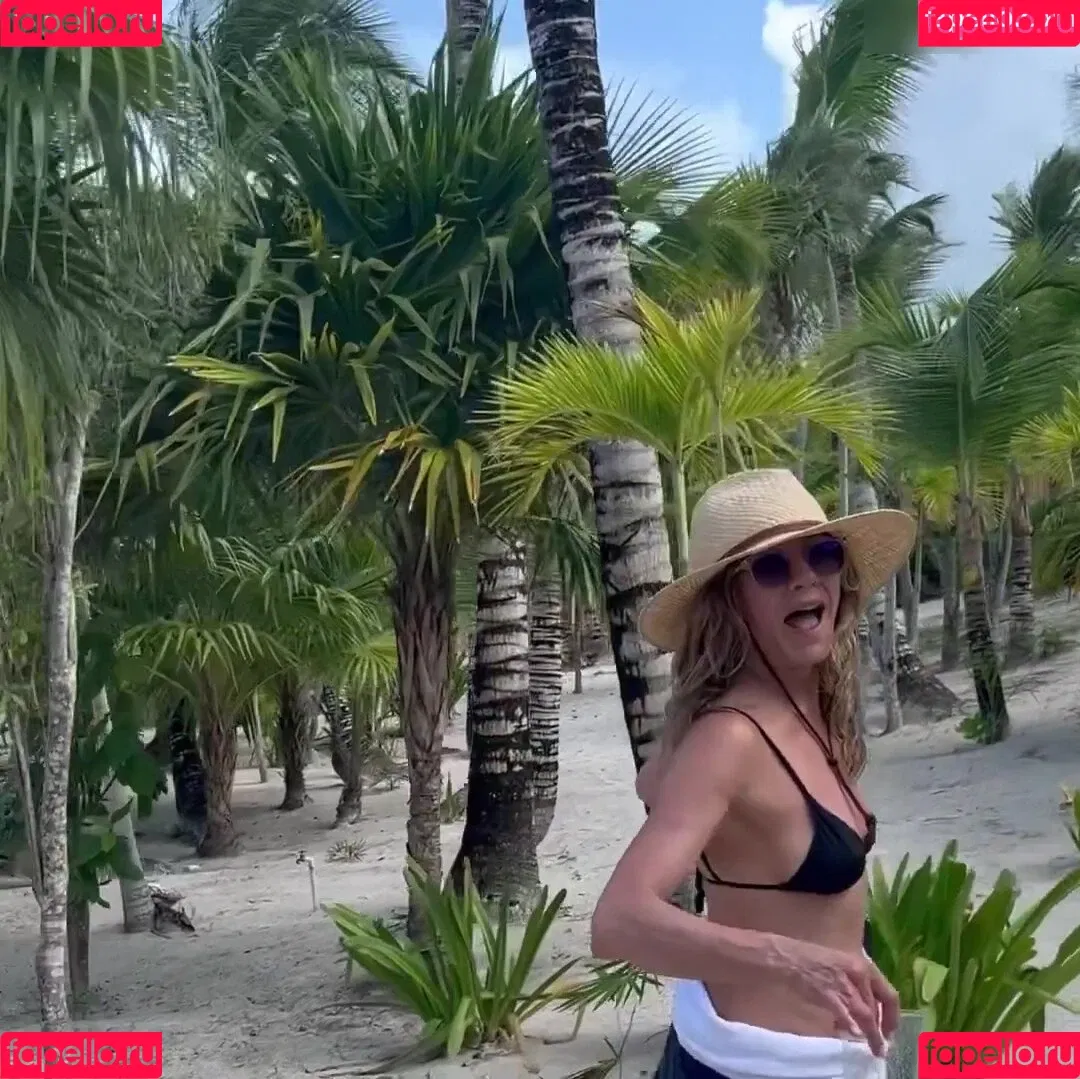 Jennifer Aniston / jenniferaniston Onlyfans Photo Gallery 