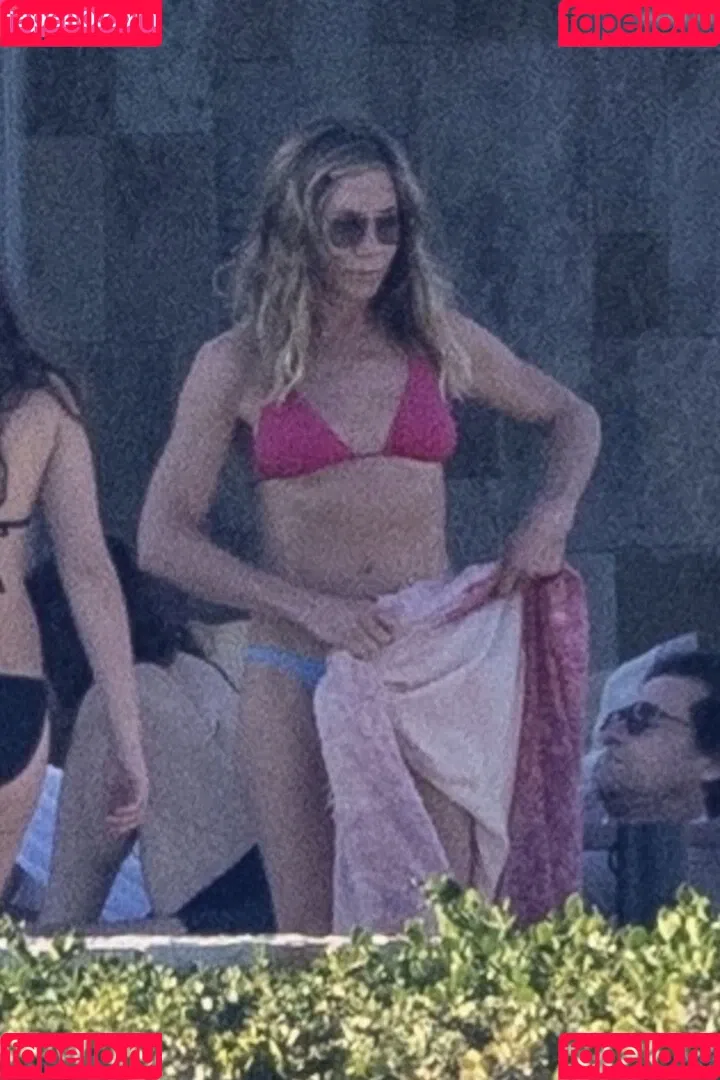 Jennifer Aniston / jenniferaniston Onlyfans Photo Gallery 