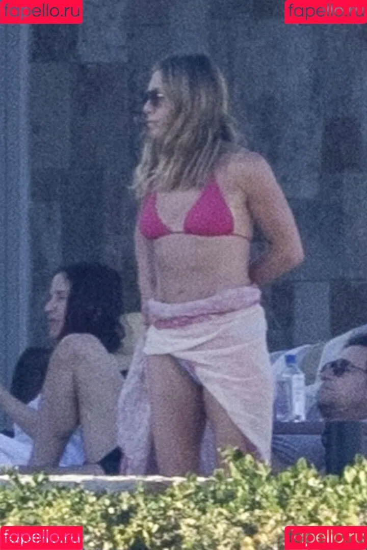 Jennifer Aniston / jenniferaniston Onlyfans Photo Gallery 