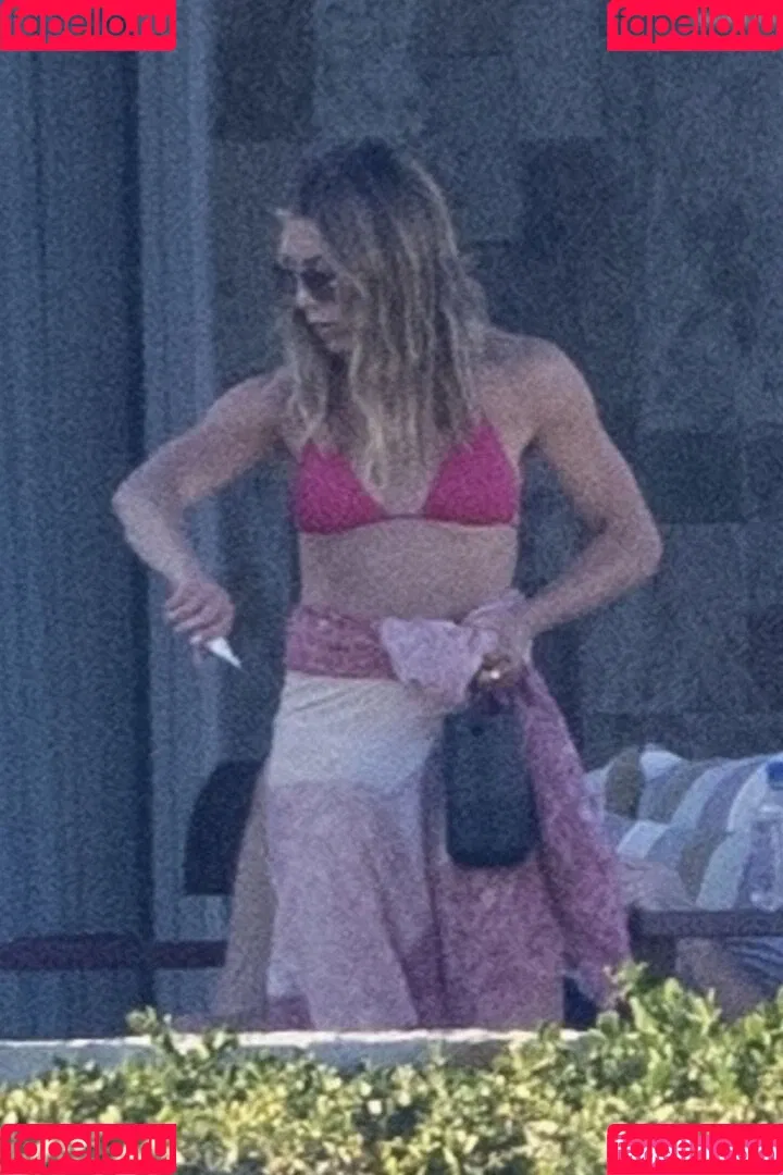 Jennifer Aniston / jenniferaniston Onlyfans Photo Gallery 