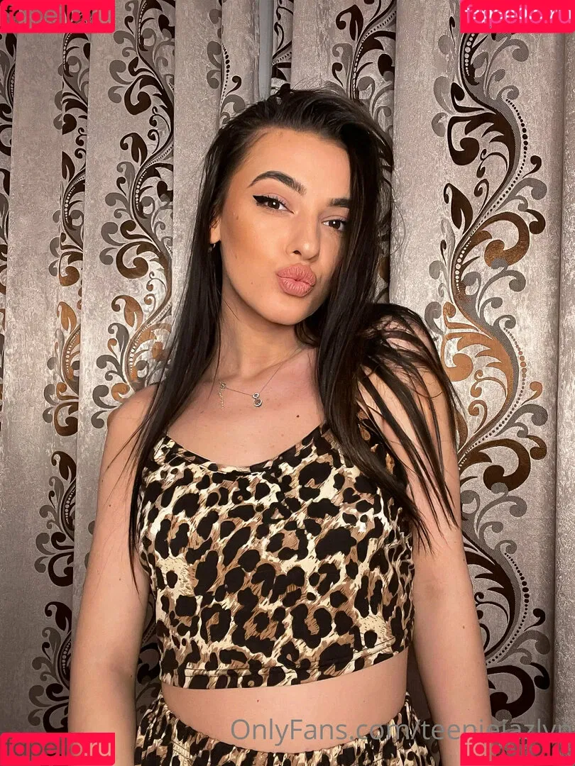 sweetiefineasf / sweetiefreshman Onlyfans Photo Gallery 