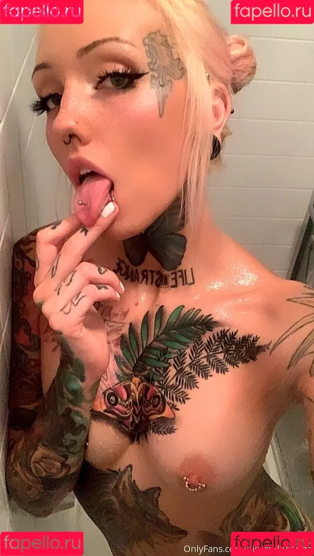 NintendoPanda / nintendo.panda Onlyfans Photo Gallery 