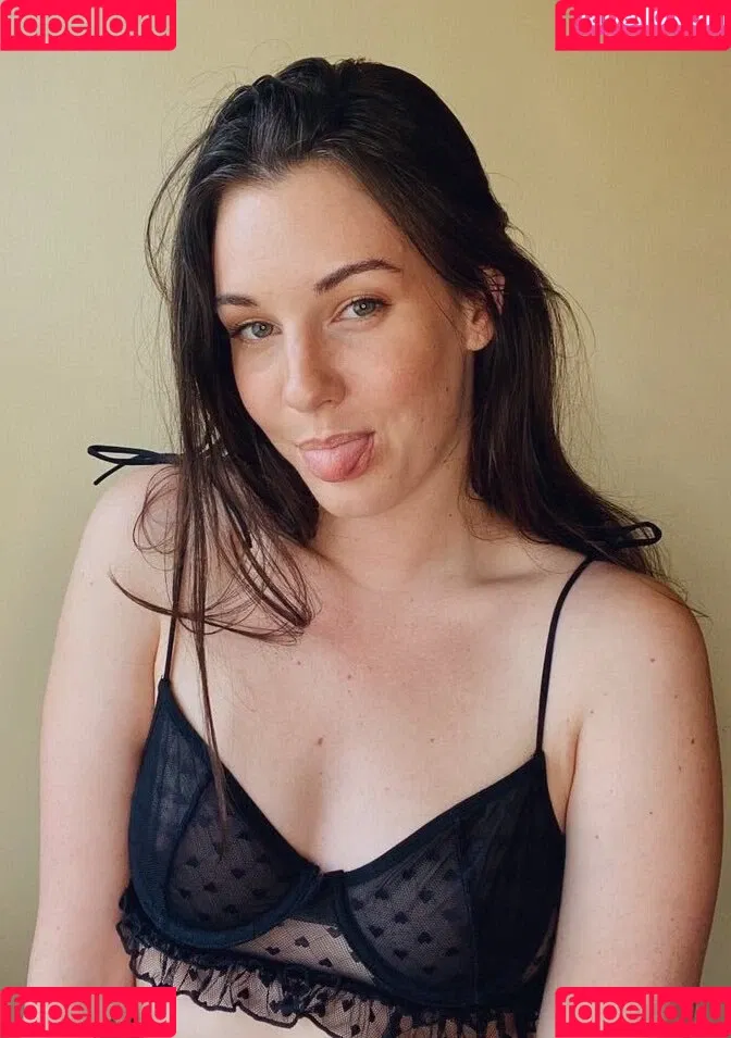 Hairy Women / HairyFairy420 / ig_naturals / pearlygirly06 Onlyfans Photo Gallery 