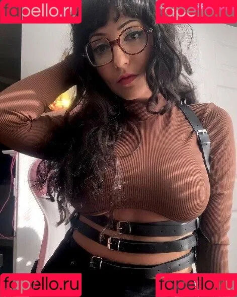 Hairy Women / HairyFairy420 / ig_naturals / pearlygirly06 Onlyfans Photo Gallery 