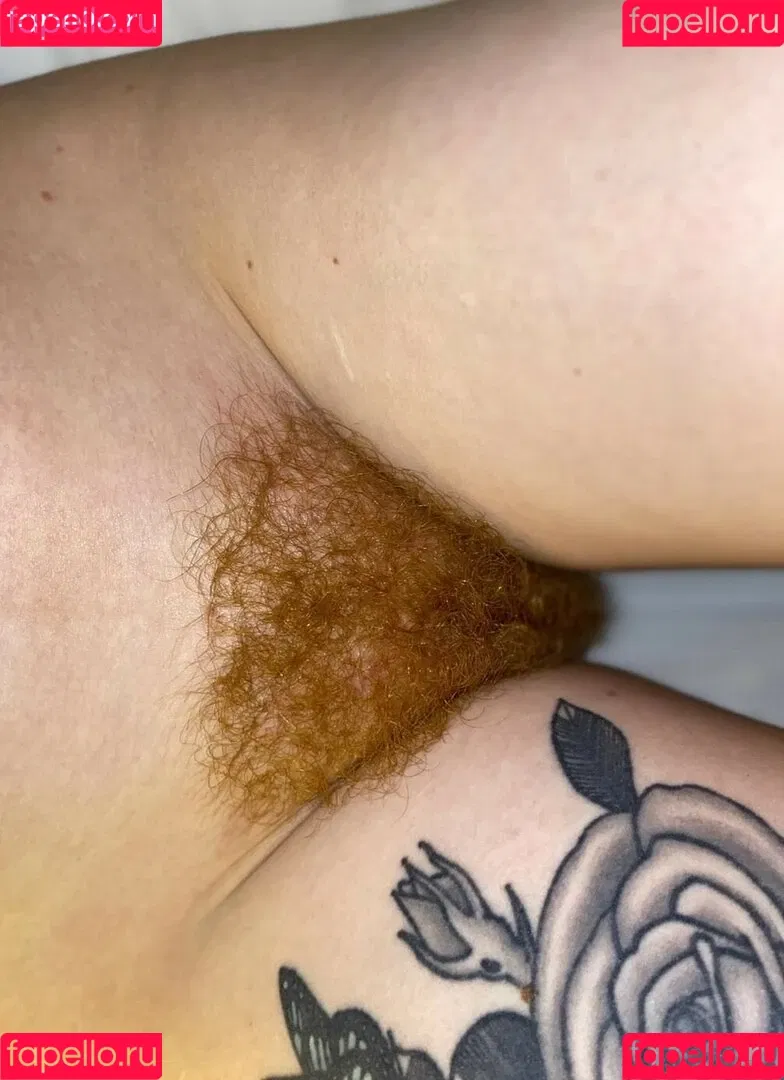 Hairy Women / HairyFairy420 / ig_naturals / pearlygirly06 Onlyfans Photo Gallery 