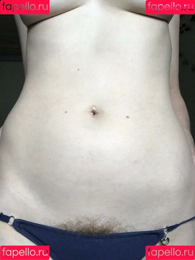 Hairy Women / HairyFairy420 / ig_naturals / pearlygirly06 Onlyfans Photo Gallery 