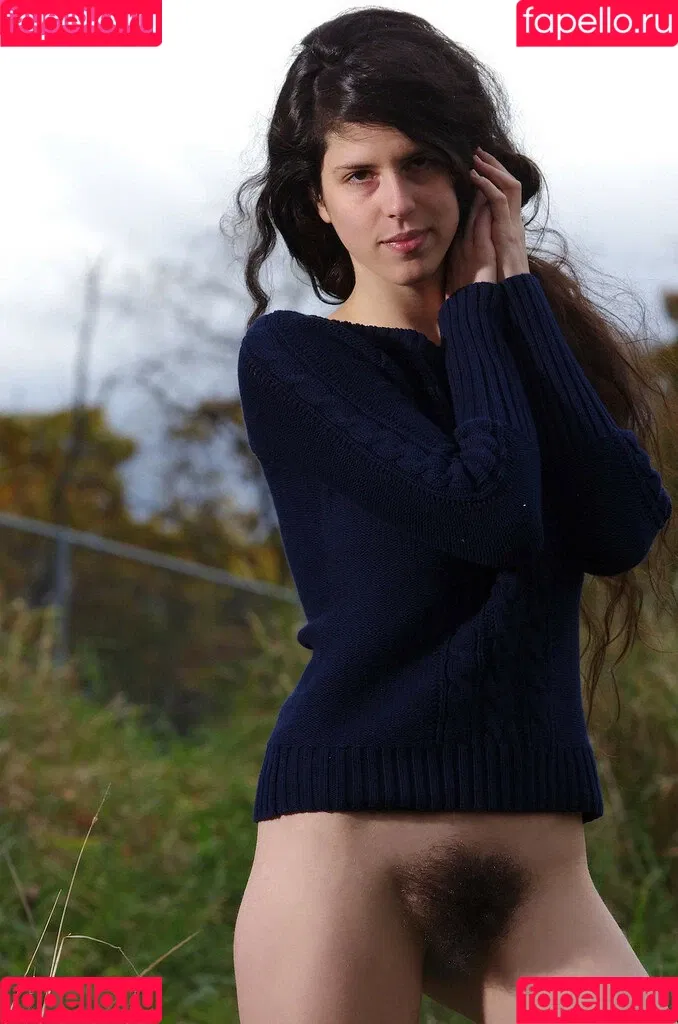 Hairy Women / HairyFairy420 / ig_naturals / pearlygirly06 Onlyfans Photo Gallery 